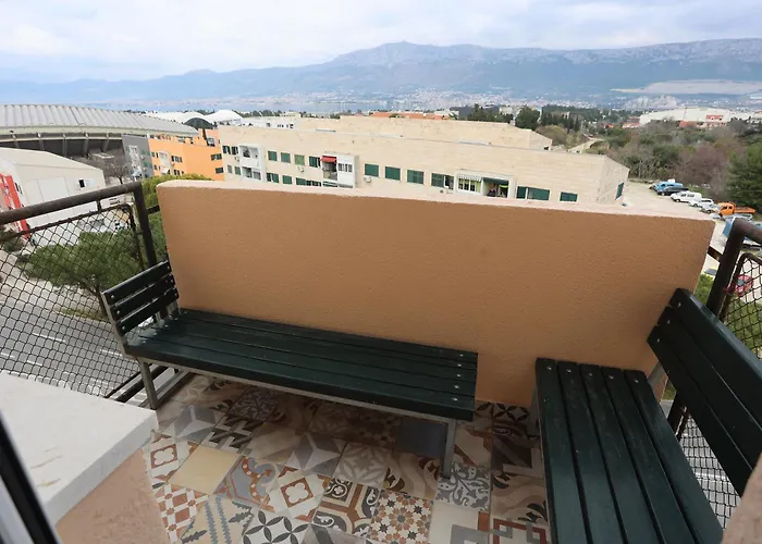 公寓 Sunsetview With Balcony 斯普利特