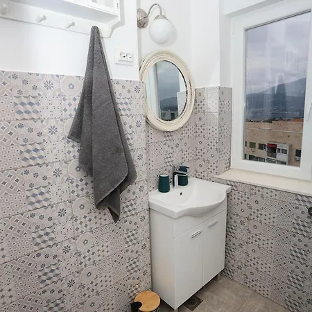 Апартаменты Sunsetview With Balcony Сплит