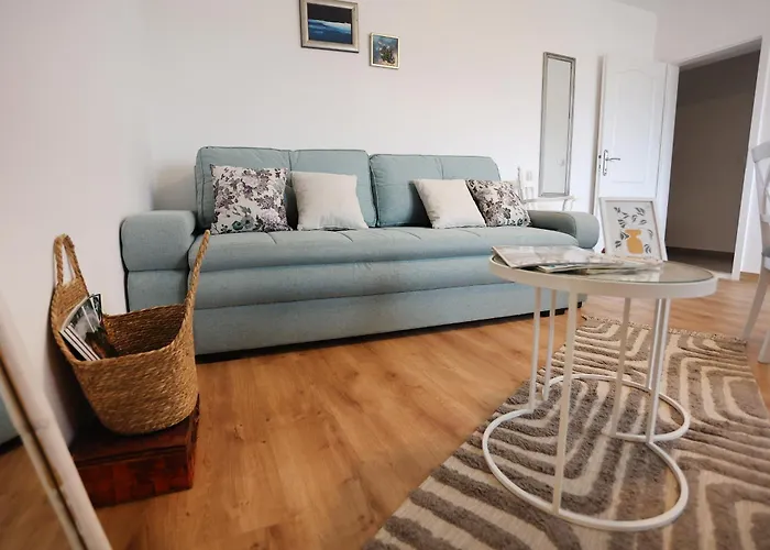 Sunsetview With Balcony * سبليت